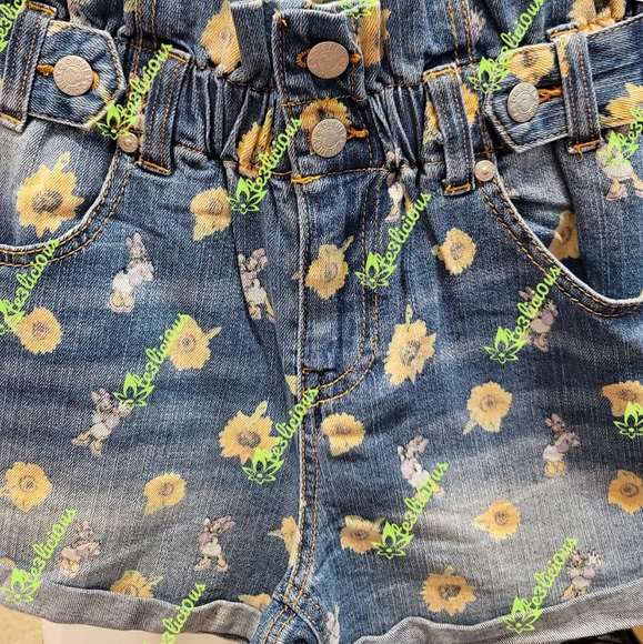 DISNEY PARKS DAISY DUCK DENIM SHORTS - Picture 3 of 3